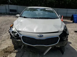 2015 Kia Forte LX with VIN KNAFK4A68F5296702, listed as a Copart auction lot 54503575 with 122,148 mi miles and Clean Title. Bid and sale history available at carsss.com. Image 5.