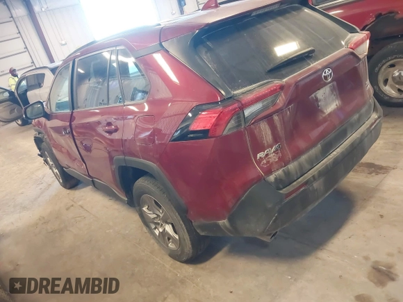 2024 Toyota RAV4 XLE with VIN 2T3P1RFV1RW423570, listed as a IAAI auction lot 41320150 with 34,490 mi miles. Bid and sale history available at carsss.com. Image 3.