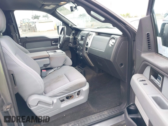 2013 Ford F-150 XL with VIN 1FTFX1EF3DFC95705, listed as a IAAI auction lot 42120940 with 118,955 mi miles. Bid and sale history available at carsss.com. Image 5.