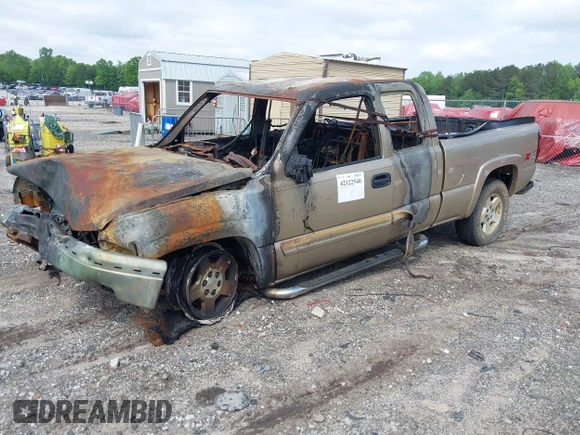 2005 Chevrolet Silverado 1500 Z71 z VIN 1GCEK19B65E260861, wystawiony jako IAAI lot #42122540 z przebiegiem Nie podano mil oraz . Historia ofert i sprzedaży dostępna na DreamBid. Obrazek 16.