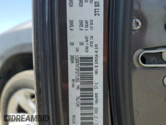 2015 Ram 1500 Sport z VIN 1C6RR7HT3FS771352, wystawiony jako Copart lot #65019895 z przebiegiem 170 324 mil mil oraz Czysty tytuł • Clean title. Historia ofert i sprzedaży dostępna na DreamBid. Obrazek 12.