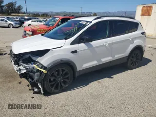 2018 Ford Escape SE with VIN 1FMCU0GD0JUA98141, listed as a Copart auction lot 49855405 with 53,635 mi miles and Salvage Title. Bid and sale history available at carsss.com. Image 1.