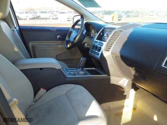 2008 Ford Edge SEL with VIN 2FMDK38C48BA46738, listed as a IAAI auction lot 41109477 with 141,446 mi miles. Bid and sale history available at carsss.com. Image 5.