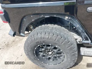 2020 Jeep Wrangler Unlimited Sahara with VIN 1C4HJXEG6LW211932, listed as a IAAI auction lot 42040546 with 74,732 mi miles and . Bid and sale history available at DreamBid. Image 20.