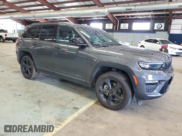 2024 Jeep Grand Cherokee Limited with VIN 1C4RJHBG4R8577741, listed as a Copart auction lot 61559955 with 13,045 mi miles and Salvage title. Bid and sale history available at DreamBid. Image 4.