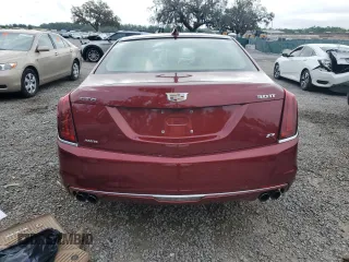 2017 Cadillac CT6 Platinum AWD z VIN 1G6KN5R60HU173474, wystawiony jako Copart lot #51207715 z przebiegiem 43 627 mil mil oraz Szkody całkowita. Historia ofert i sprzedaży dostępna na DreamBid. Obrazek 6.