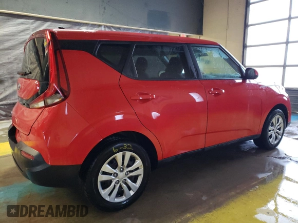 2020 Kia Soul LX with VIN KNDJ23AU5L7731570, listed as a Copart auction lot 41599085 with 67,837 mi miles and Clean Title. Bid and sale history available at carsss.com. Image 3.