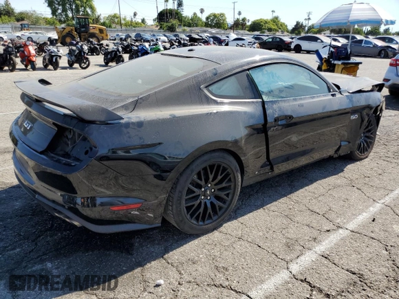 2020 Ford Mustang GT z VIN 1FA6P8CF0L5101122, wystawiony jako Copart lot #64829145 z przebiegiem 28 632 mil mil oraz Szkoda całkowita • Salvage title. Historia ofert i sprzedaży dostępna na DreamBid. Obrazek 3.