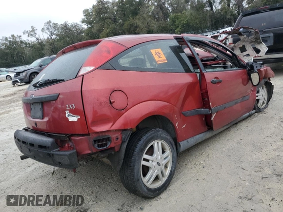 2000 Ford Focus ZX3 with VIN 3FAFP3139YR183514, listed as a Copart auction lot 46569125 with Not Provided miles and Salvage Title. Bid and sale history available at carsss.com. Image 3.