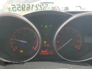 2011 Mazda 3 S Grand Touring z VIN JM1BL1M5XB1433107, wystawiony jako Copart lot #52216955 z przebiegiem 134 509 mil mil oraz Szkoda całkowita • Salvage title. Historia ofert i sprzedaży dostępna na DreamBid. Obrazek 9.