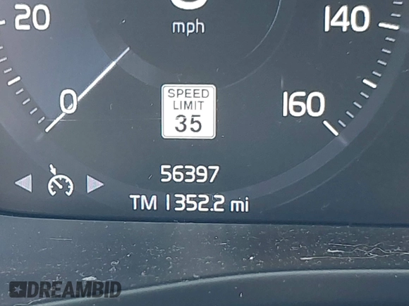 2021 Volvo XC40 Momentum z VIN YV4AC2HK4M2486512, wystawiony jako IAAI lot #42252265 z przebiegiem 56 397 mil mil oraz . Historia ofert i sprzedaży dostępna na DreamBid. Obrazek 15.