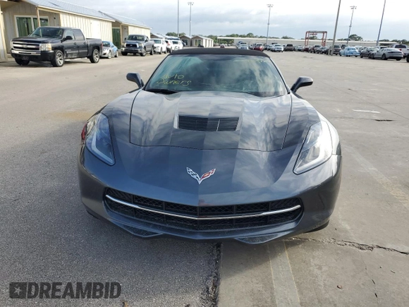 2014 Chevrolet Corvette Z51 3LT z VIN 1G1YM3D77E5125967, wystawiony jako Copart lot #74243324 z przebiegiem Nie podano mil oraz Szkoda całkowita • Salvage title. Historia ofert i sprzedaży dostępna na DreamBid. Obrazek 5.