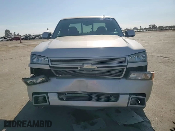 2006 Chevrolet Silverado SS z VIN 2GCEC19N761204227, wystawiony jako Copart lot #78688944 z przebiegiem 92 400 mil mil oraz Szkody całkowita. Historia ofert i sprzedaży dostępna na DreamBid. Obrazek 11.