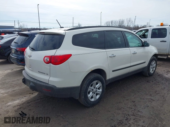 2012 Chevrolet Traverse LS with VIN 1GNKRFED2CJ413878, listed as a IAAI auction lot 41693944 with 217,766 mi miles and . Bid and sale history available at DreamBid. Image 4.