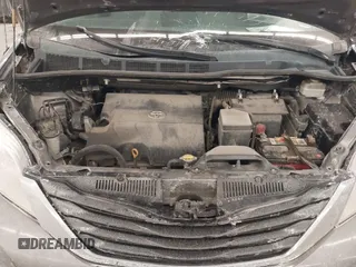 2011 Toyota Sienna LE AAS with VIN 5TDKK3DC6BS146668, listed as a IAAI auction lot 41391747 with 223,365 mi miles. Bid and sale history available at carsss.com. Image 10.