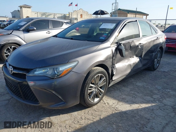 2015 Toyota Camry XLE z VIN 4T1BF1FK7FU880178, wystawiony jako IAAI lot #42537785 z przebiegiem 109 720 mil mil oraz . Historia ofert i sprzedaży dostępna na DreamBid. Obrazek 17.