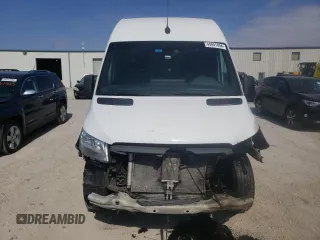 2021 Mercedes-Benz Sprinter with VIN W1Y4EDHY1MT059255, listed as a Copart auction lot 44941404 with 350,725 mi miles and Salvage Title. Bid and sale history available at DreamBid. Image 5.
