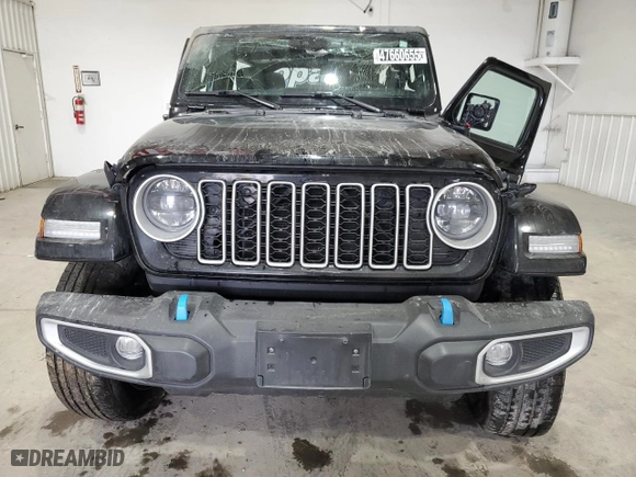 2024 Jeep Wrangler 4xe Sahara with VIN 1C4RJXP60RW257385, listed as a Copart auction lot 47660655 with 20,899 mi miles and Salvage Title. Bid and sale history available at carsss.com. Image 5.