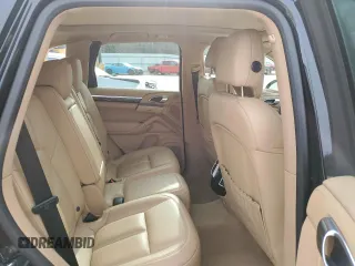 2016 Porsche Cayenne with VIN WP1AA2A25GLA11418, listed as a Copart auction lot 47500685 with 124,696 mi miles and Clean Title. Bid and sale history available at carsss.com. Image 10.