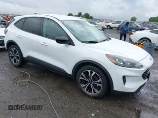 2022 Ford Escape SE with VIN 1FMCU0G60NUB13180, listed as a IAAI auction lot 42457361 with 16,394 mi miles and . Bid and sale history available at DreamBid. Image 1.