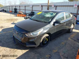 2019 Hyundai Accent SE with VIN 3KPC24A33KE073090, listed as a IAAI auction lot 41659941 with 39,500 mi miles. Bid and sale history available at carsss.com. Image 2.