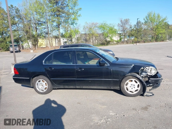 2001 Lexus LS 430 with VIN JTHBN30F710042861, listed as a IAAI auction lot 41895357 with Not Provided miles. Bid and sale history available at carsss.com. Image 12.