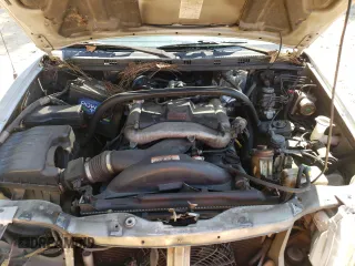 2006 Suzuki XL7 z VIN JS3TY92V064102548, wystawiony jako Copart lot #68875654 z przebiegiem 261 711 mil mil oraz Szkoda całkowita • Salvage title. Historia ofert i sprzedaży dostępna na DreamBid. Obrazek 13.