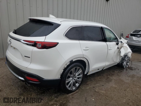 2023 Mazda CX-9 Signature with VIN JM3TCBEYXP0648865, listed as a Copart auction lot 47873744 with 10,268 mi miles and . Bid and sale history available at DreamBid. Image 3.