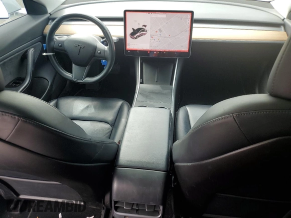 2018 Tesla Model 3 Long Range Battery z VIN 5YJ3E1EA5JF053673, wystawiony jako Copart lot #53091445 z przebiegiem 60 849 mil mil oraz Szkoda całkowita • Salvage title. Historia ofert i sprzedaży dostępna na DreamBid. Obrazek 8.