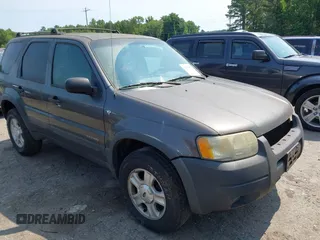 2002 Ford Escape XLT Choice с VIN 1FMYU041X2KD01548, выставлен на аукционе IAAI как лот 42384553 с пробегом 202 815 миль миль и . История ставок и продаж доступна на DreamBid. Изображение 1.