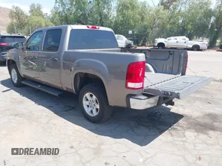 2012 GMC Sierra 1500 SLE z VIN 3GTP1VE01CG217140, wystawiony jako IAAI lot #42503838 z przebiegiem 237 912 mil mil oraz . Historia ofert i sprzedaży dostępna na DreamBid. Obrazek 3.
