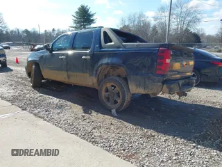 2007 Chevrolet Avalanche 1LT with VIN 3GNEC12017G267516, listed as a IAAI auction lot 41308501 with 227,060 mi miles and . Bid and sale history available at DreamBid. Image 3.