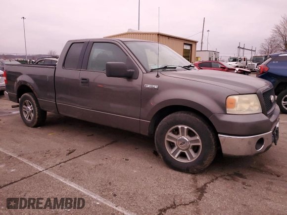 2006 Ford F-150 XL with VIN 1FTPX12VX6FB64919, listed as a Copart auction lot 85459844 with 205,074 mi miles and Clean Title. Bid and sale history available at carsss.com. Image 4.
