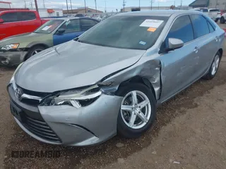2015 Toyota Camry XLE with VIN 4T1BF1FK1FU475840, listed as a IAAI auction lot 41669607 with 104,881 mi miles. Bid and sale history available at carsss.com. Image 6.