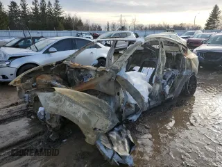 2021 Tesla Model Y Long Range z VIN 5YJYGDEE2MF078328, wystawiony jako Copart lot #44137445 z przebiegiem Nie podano mil oraz Nie do naprawy • Non repairable. Historia ofert i sprzedaży dostępna na DreamBid. Obrazek 1.