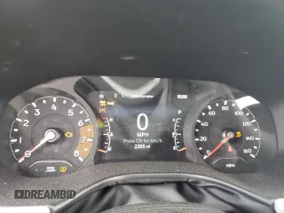 2023 Jeep Compass Latitude Lux z VIN 3C4NJDFN5PT533259, wystawiony jako Copart lot #71166814 z przebiegiem 2 395 mil mil oraz Szkoda całkowita • Salvage title. Historia ofert i sprzedaży dostępna na DreamBid. Obrazek 9.