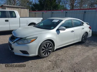 2016 Nissan Altima SR with VIN 1N4AL3AP0GC144770, listed as a IAAI auction lot 41759839 with 132,694 mi miles and . Bid and sale history available at DreamBid. Image 2.