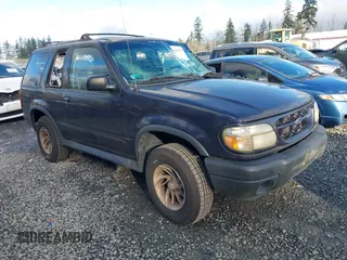 2000 Ford Explorer z VIN 1FMYU70X4YUB00129, wystawiony jako IAAI lot #41261191 z przebiegiem 192 446 mil mil oraz . Historia ofert i sprzedaży dostępna na DreamBid. Obrazek 1.
