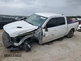 2016 Ram 1500 Sport z VIN 1C6RR6MT4GS164555, wystawiony jako Copart lot #51735055 z przebiegiem 150 762 mil mil oraz Szkoda całkowita • Salvage title. Historia ofert i sprzedaży dostępna na DreamBid. Obrazek 1.