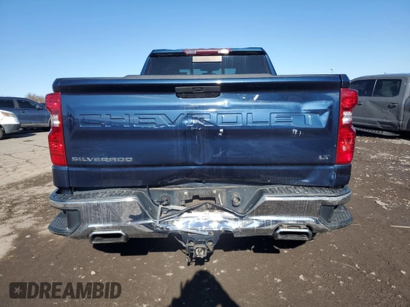 2021 Chevrolet Silverado 1500 LT with VIN 1GCRYDED4MZ125054, listed as a Copart auction lot 44654885 with 133,370 mi miles and Salvage Title. Bid and sale history available at DreamBid. Image 6.
