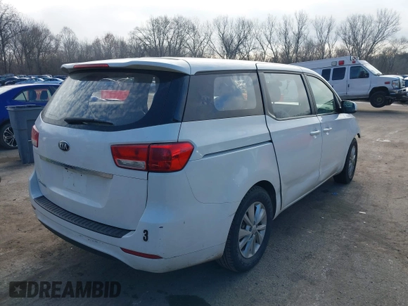 2018 Kia Sedona L with VIN KNDMA5C12J6386368, listed as a IAAI auction lot 38263325 with Not Provided miles and . Bid and sale history available at DreamBid. Image 4.