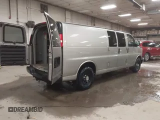 2004 Chevrolet Express Cargo with VIN 1GCGG29V441219788, listed as a IAAI auction lot 41918681 with 380,000 mi miles and . Bid and sale history available at DreamBid. Image 4.