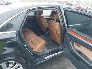 2006 Audi A8 z VIN WAUMR44E86N015925, wystawiony jako IAAI lot #42003490 z przebiegiem 175 003 mil mil oraz . Historia ofert i sprzedaży dostępna na DreamBid. Obrazek 8.