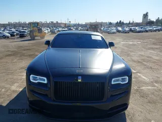 2016 Rolls-Royce Wraith z VIN SCA665C51GUX85992, wystawiony jako IAAI lot #41344751 z przebiegiem 42 675 mil mil oraz . Historia ofert i sprzedaży dostępna na DreamBid. Obrazek 12.