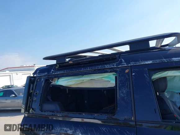 2022 Land Rover Defender с VIN SALEY6RU3N2094502, выставлен на аукционе IAAI как лот 41441167 с пробегом 28 610 миль миль и . История ставок и продаж доступна на DreamBid. Изображение 21.
