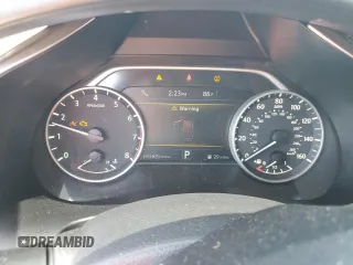 2015 Nissan Murano Platinum z VIN 5N1AZ2MG7FN284473, wystawiony jako Copart lot #53163215 z przebiegiem 143 685 mil mil oraz Szkoda całkowita • Salvage title. Historia ofert i sprzedaży dostępna na DreamBid. Obrazek 9.