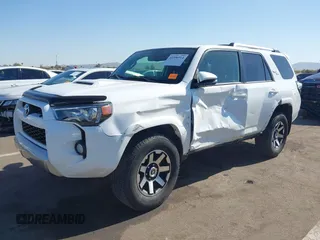 2018 Toyota 4Runner SR5 with VIN JTEBU5JR3J5597331, listed as a IAAI auction lot 41506914 with 86,011 mi miles. Bid and sale history available at carsss.com. Image 17.