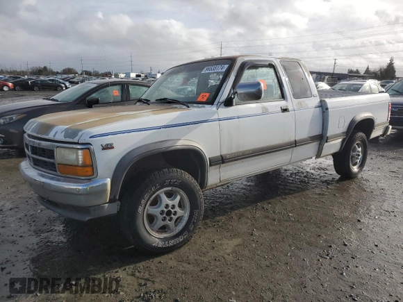 1995 Dodge Dakota with VIN 1B7GG23X1SS250126, listed as a Copart auction lot 86535174 with 317,540 mi miles and Salvage Title. Bid and sale history available at carsss.com. Image 1.