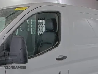 2018 Ford Transit z VIN 1FTYE1YM0JKB52111, wystawiony jako IAAI lot #42789026 z przebiegiem 132 936 mil mil oraz . Historia ofert i sprzedaży dostępna na DreamBid. Obrazek 13.