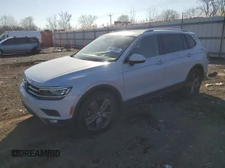 2018 Volkswagen Tiguan SEL Premium with VIN 3VV5B7AX9JM222542, listed as a Copart auction lot 48412055 with 93,329 mi miles and Salvage Title. Bid and sale history available at DreamBid. Image 1.